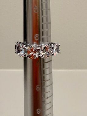 BOMB PARTY! NWOT! Five-Stone Silver Band Ring